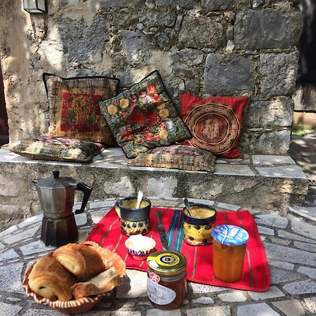 Bed and Breakfast La Sangliere Ampus Екстер'єр фото