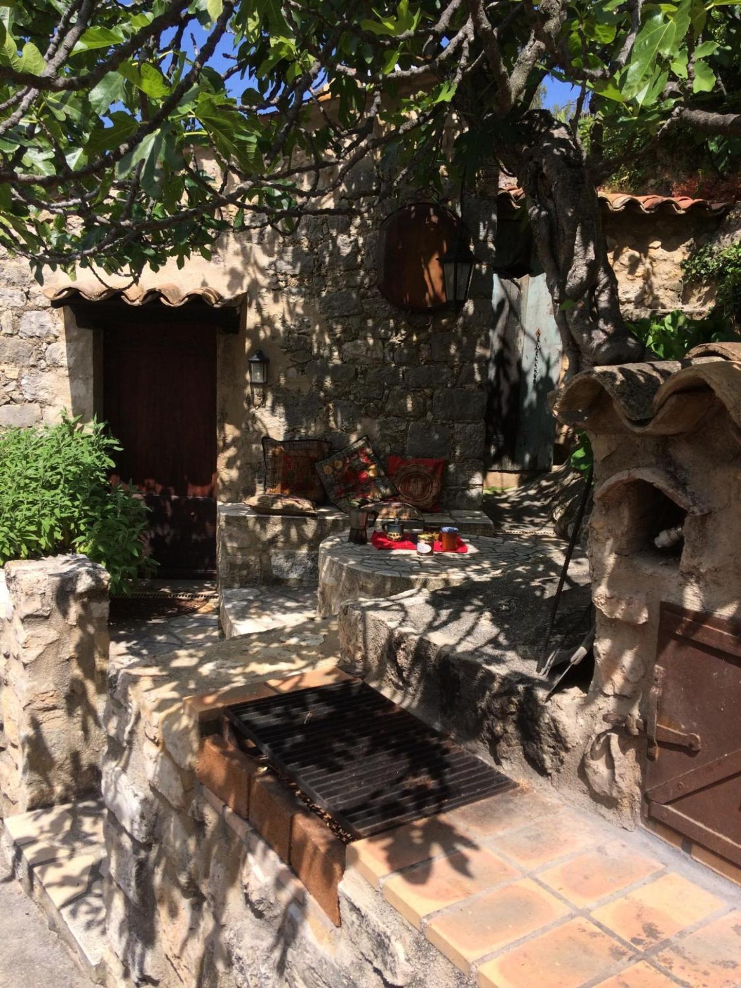 Bed and Breakfast La Sangliere Ampus Екстер'єр фото